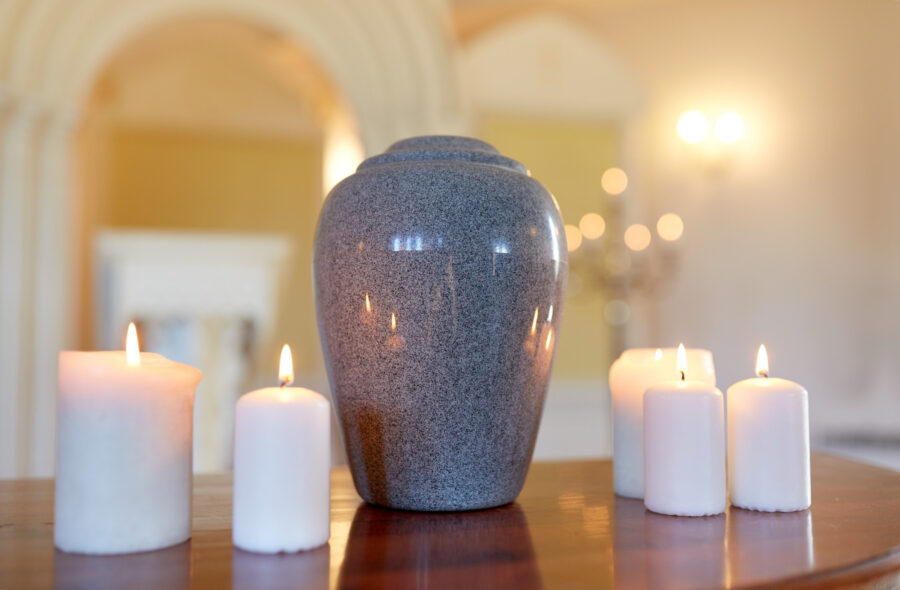 The Different Types of Urns That Are Used for Cremation Today