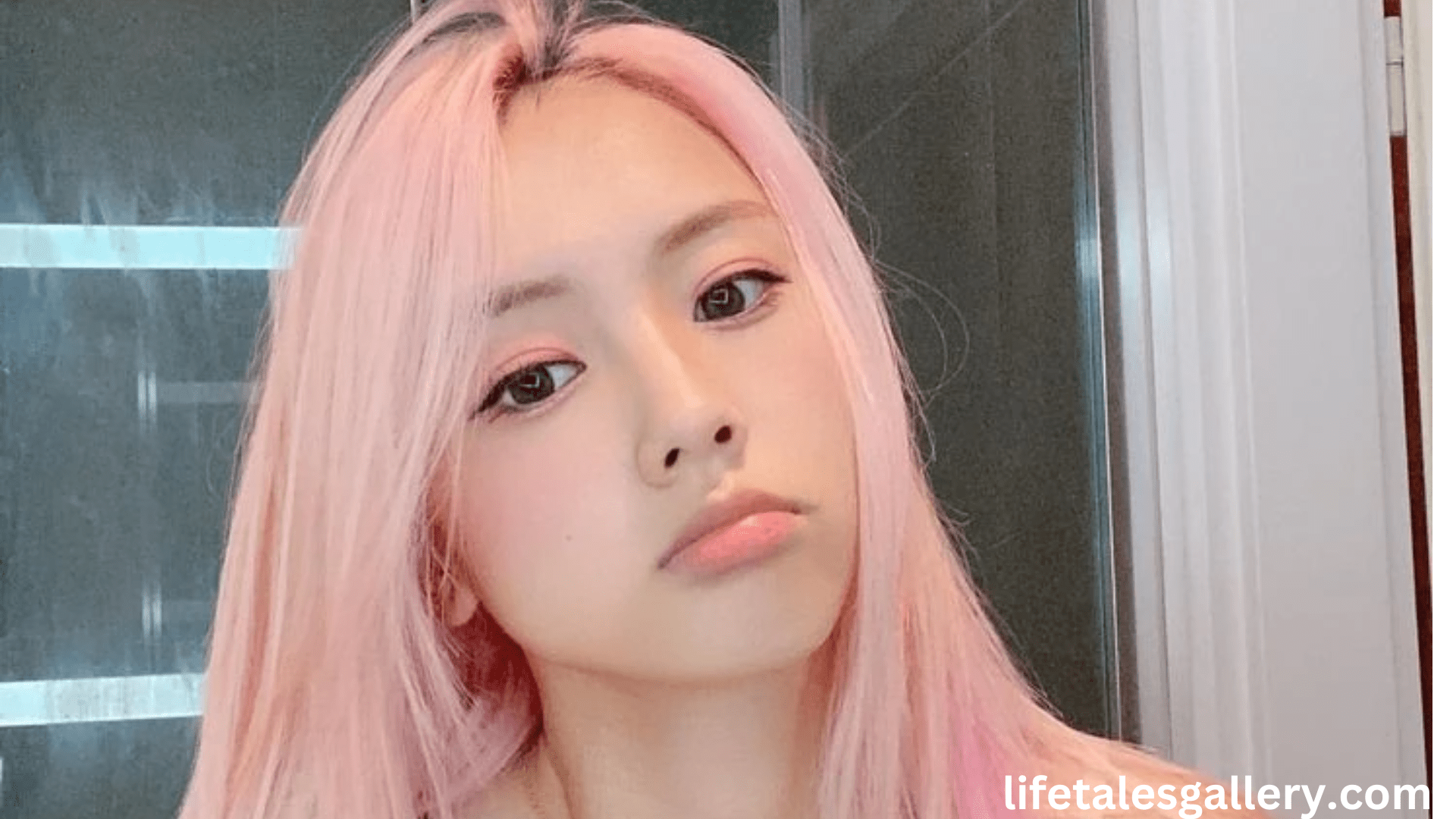 Vyvan Le Age, Career, Family, Net Worth, Height, Bio/Wiki 2024.