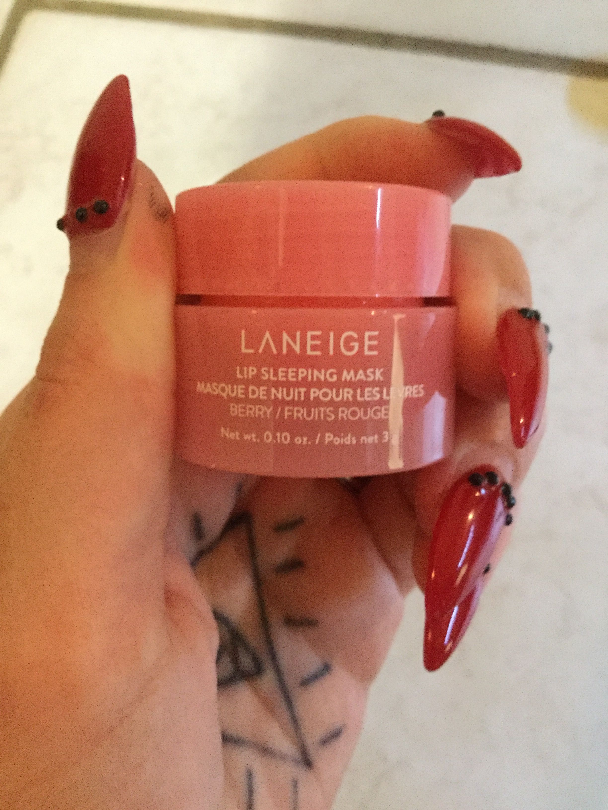 Face Mask Festivities LANEIGE Berry Lip Sleeping Mask Edition