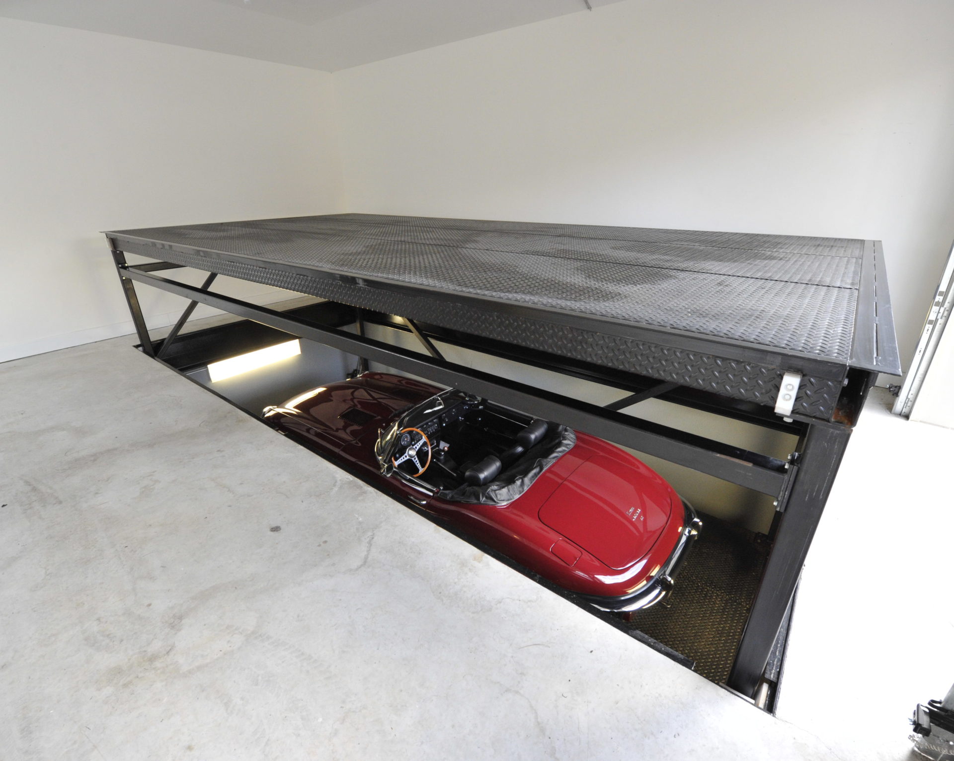Subterranean Home Lift 6,000 LB. (2.7T) The Lift SuperStore