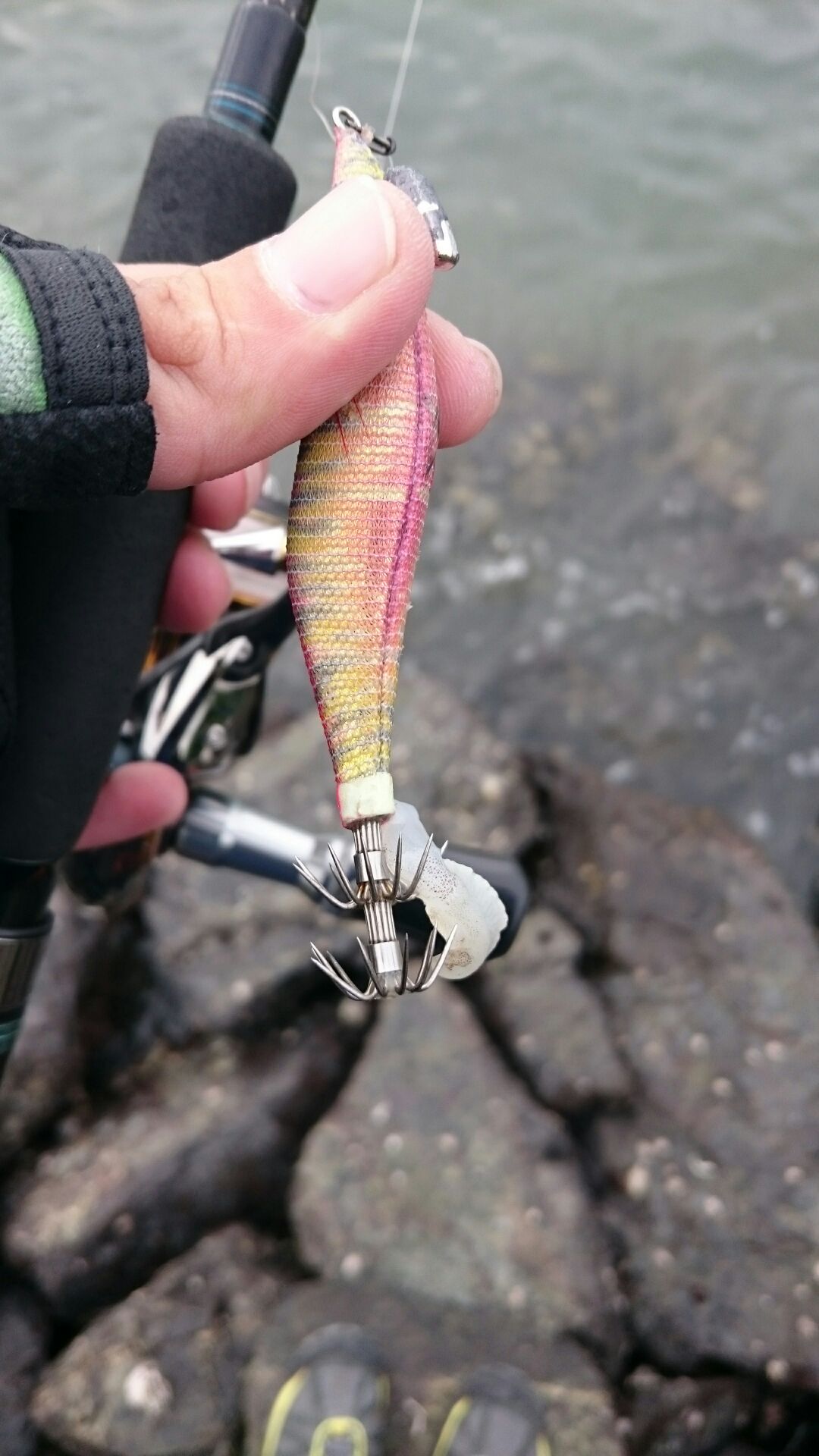 釣行レポート「北九州門司区地磯」秋吉 洋志、裕美 Ligare【リガーレ】｜全ては釣り人のために