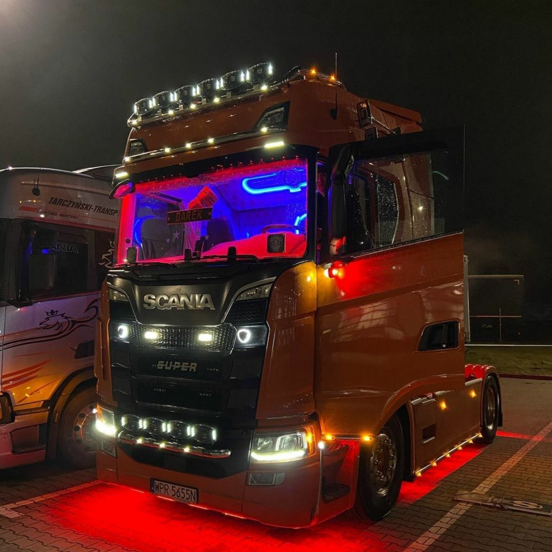 Ledson Orion 10+ LED 100W Spotlight with White & Amber Position Light