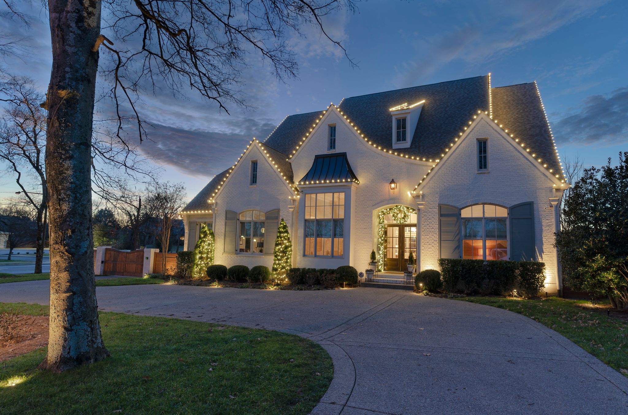 Christmas Light Installation Rehoboth Beach, DE The Lighthouse Group