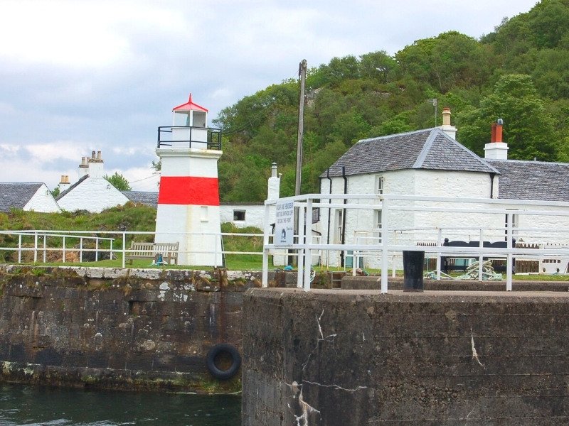 Crinan Canal Lighthouse