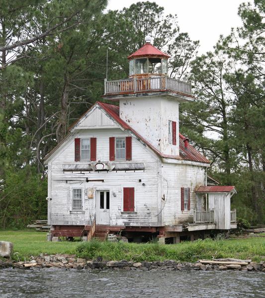 Roanoke River Lighthouse, North Carolina at