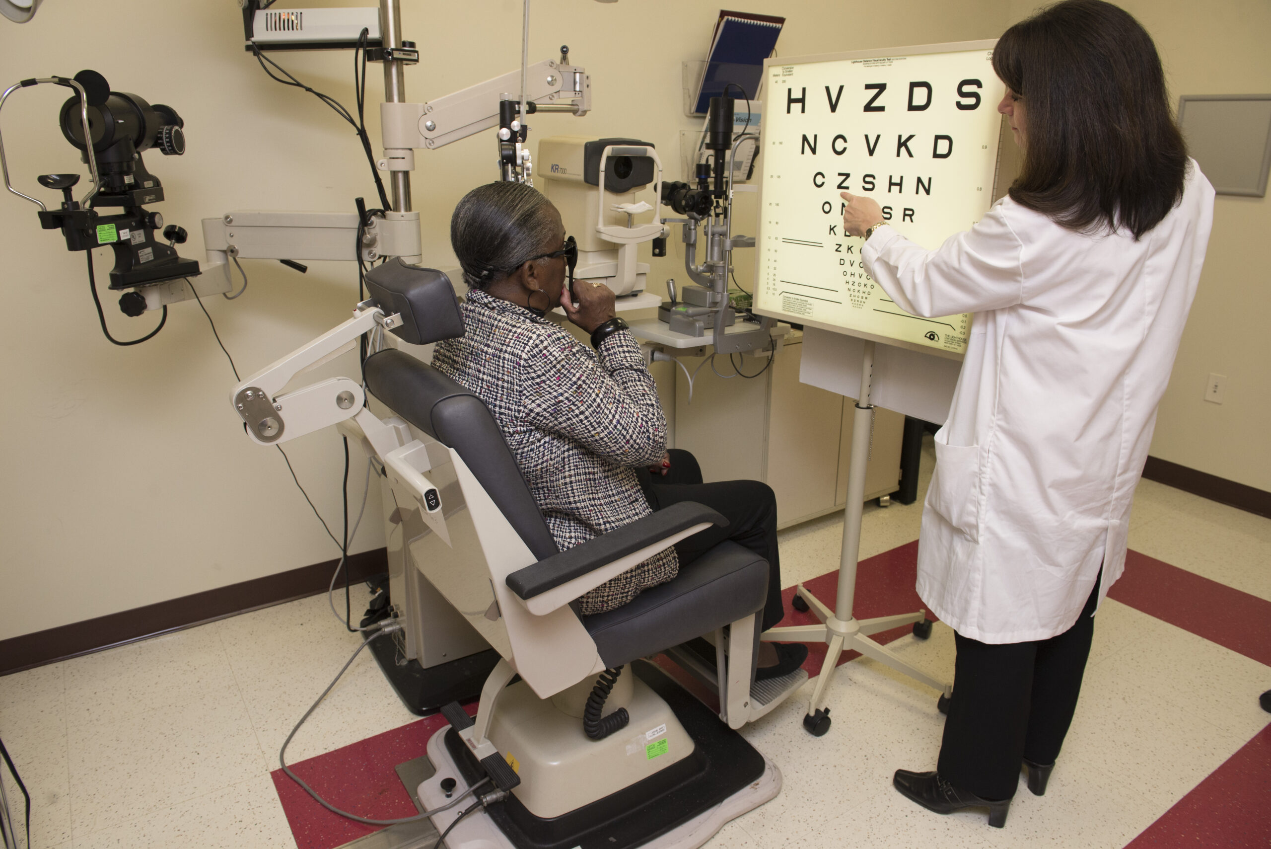 Vision Rehabilitation Low Vision Care & Services Lighthouse Guild