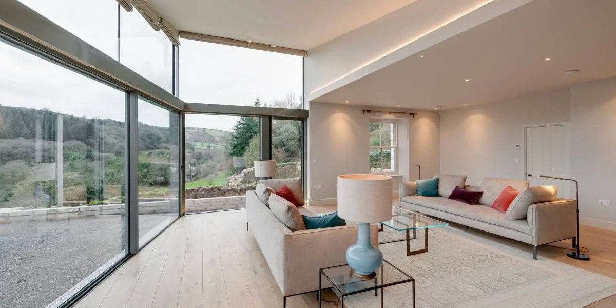 An Expert Guide To Using LED Downlights To Improve Your Property