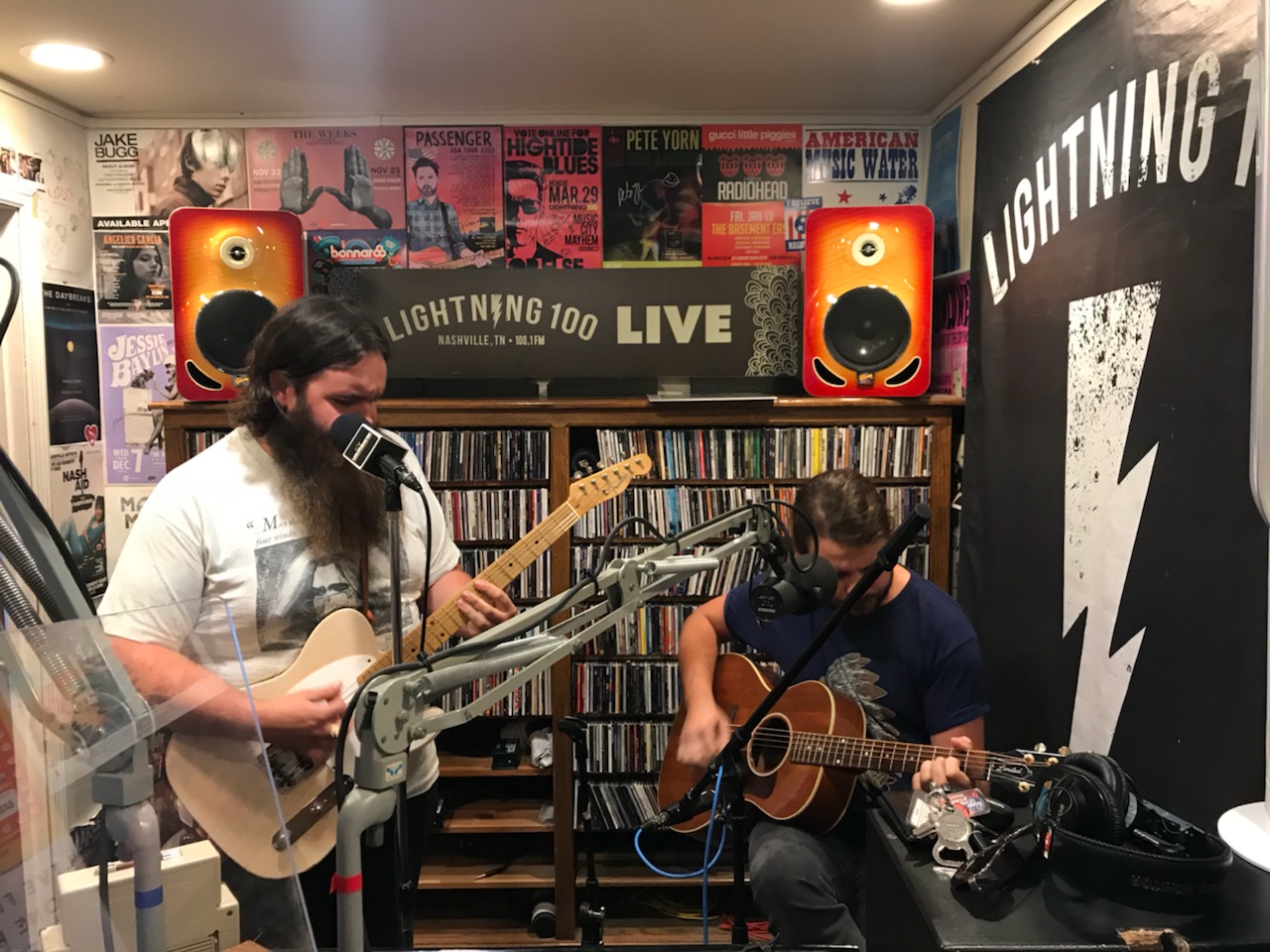 Brent Cobb performs "King of Alabama" and ".3006" [audio] Lightning 100