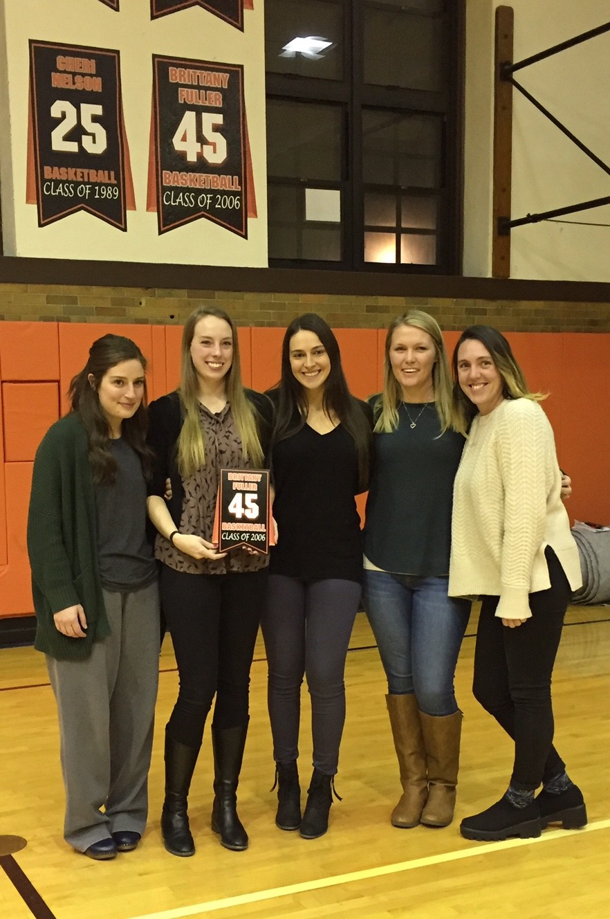 Former East Rockaway girls’ basketball star’s number retired Herald