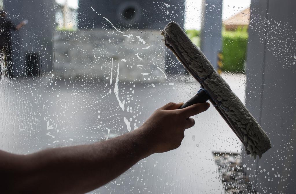 How to clean foggy windows Like Cleaning Services Group