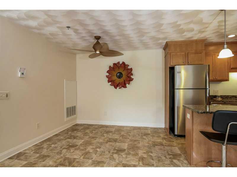 45 Sawmill Drive 208, North Kingstown, RI 02852 MLS 1072620 Lila Delman