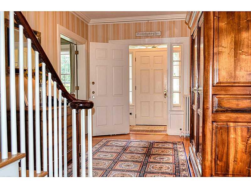 195 Freeman Parkway, Providence, RI 02906 MLS 1077251 Lila Delman