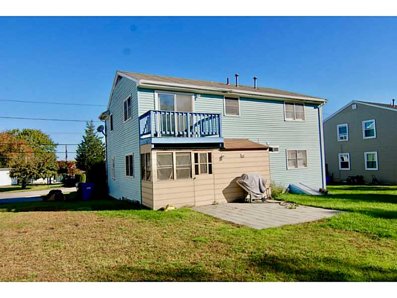 3 Thompson Avenue, Westerly, RI 02891 MLS 1139450 Lila Delman