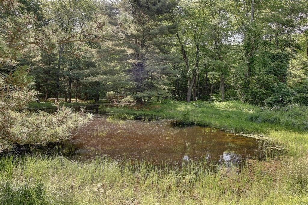 245 Knoll Ridge Drive, North Smithfield, RI 02896 MLS 1164672 Lila