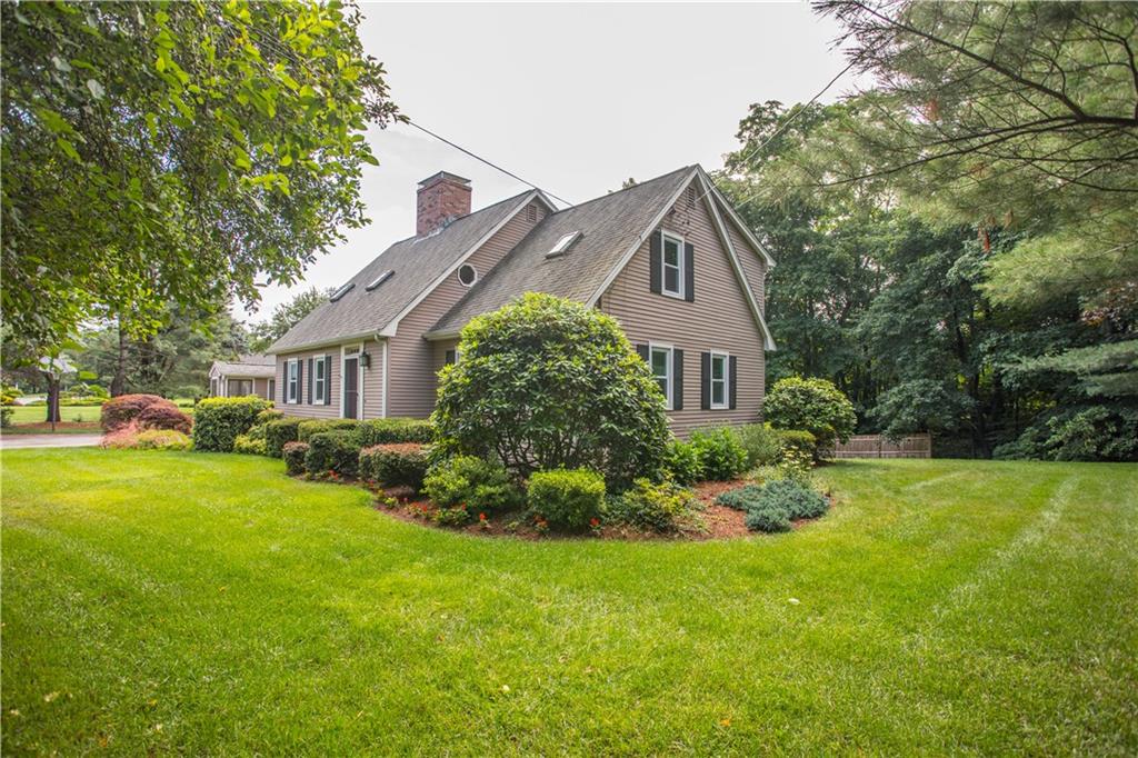 102 Farm Hill Road, North Attleboro, RI 02760 MLS 1166334 Lila Delman