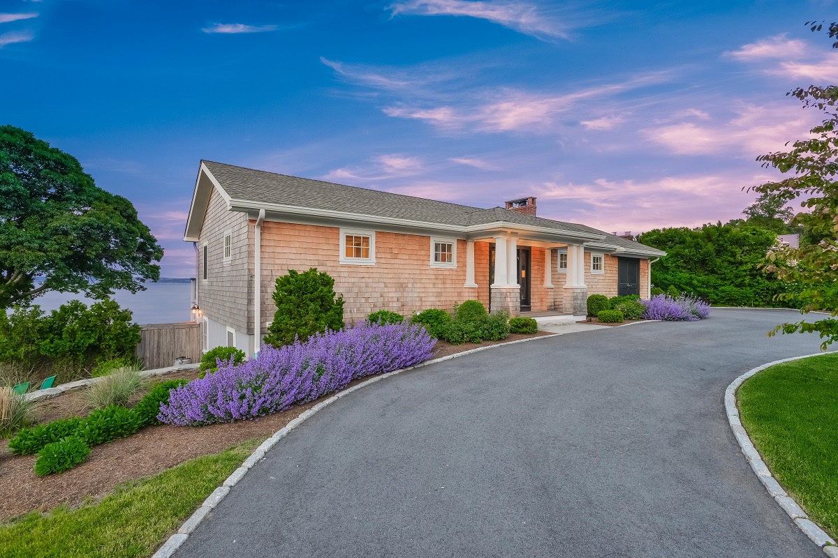 WATERFRONT HOME IN BRISTOL SELLS FOR 1M Lila Delman
