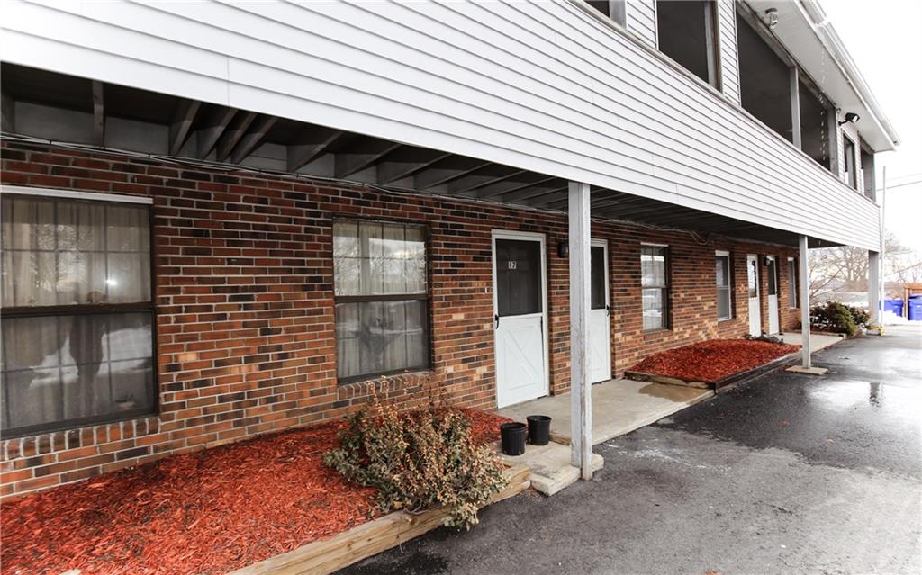 444 Woodward Road, Unit17, North Providence, RI 02904 MLS 1215492