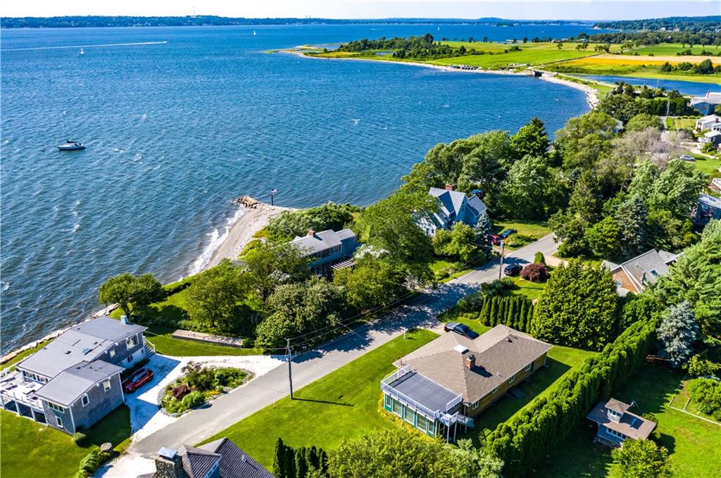 121 Driftwood Drive, Tiverton, RI 02878 MLS 1230487 Lila Delman