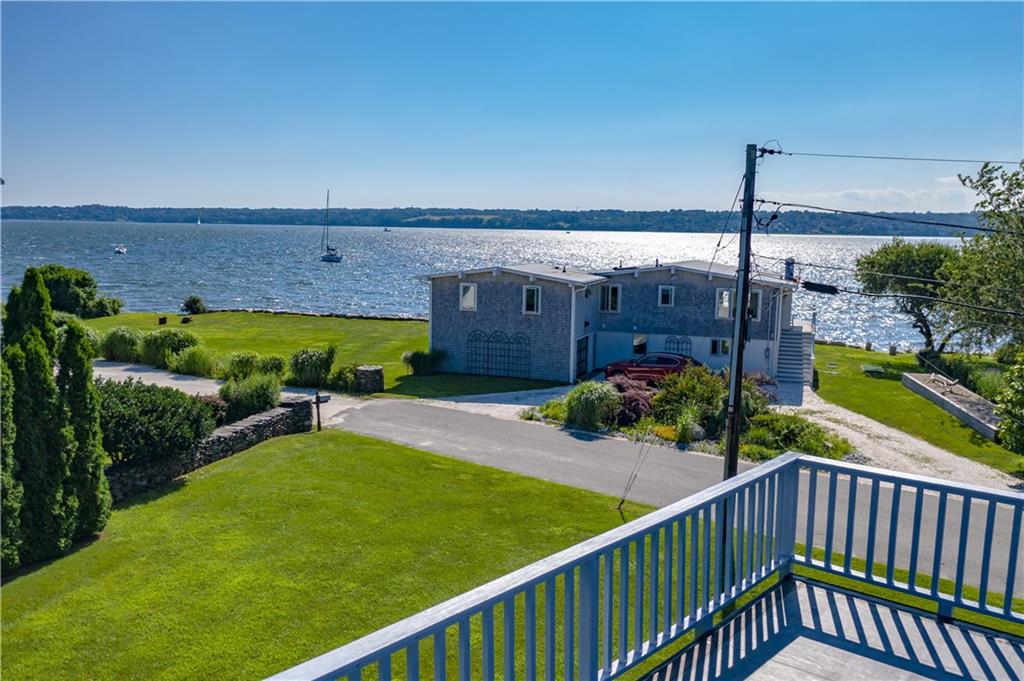 121 Driftwood Drive, Tiverton, RI 02878 MLS 1230487 Lila Delman