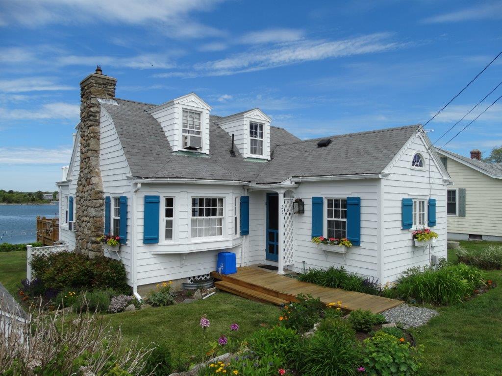 25 East Pond, Narragansett, RI 02882 Lila Delman