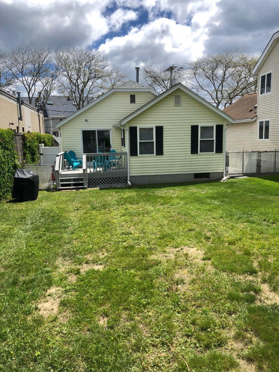 61 Boon Street, Narragansett, RI 02882 Lila Delman