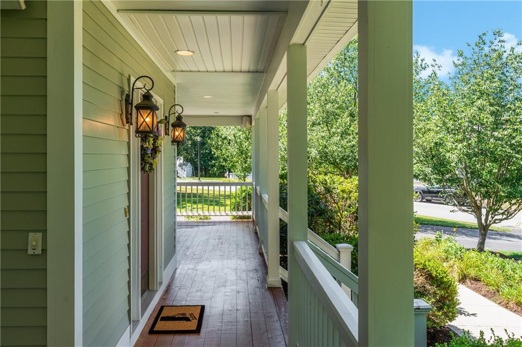 18 Hunters Knoll, Smithfield, RI 02917 MLS 1260849 Lila Delman