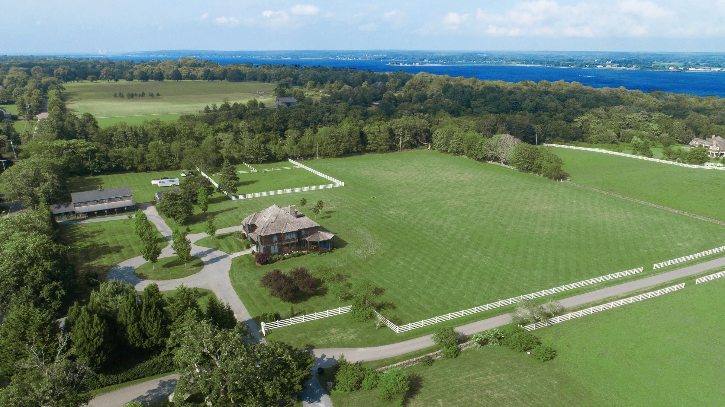 ‘FARMLANDS’ ESTATE ON 11.63 ACRES SELLS FOR 2,012,750, MARKING ONE OF