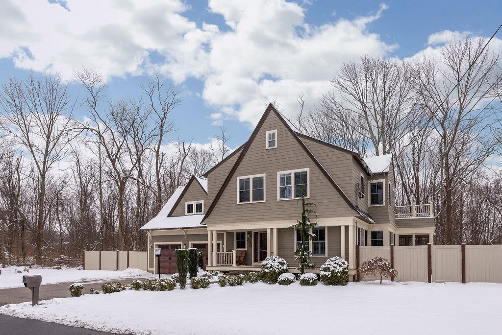 390 Iron Mine Hill Road, North Smithfield, RI 02896 MLS 1274406