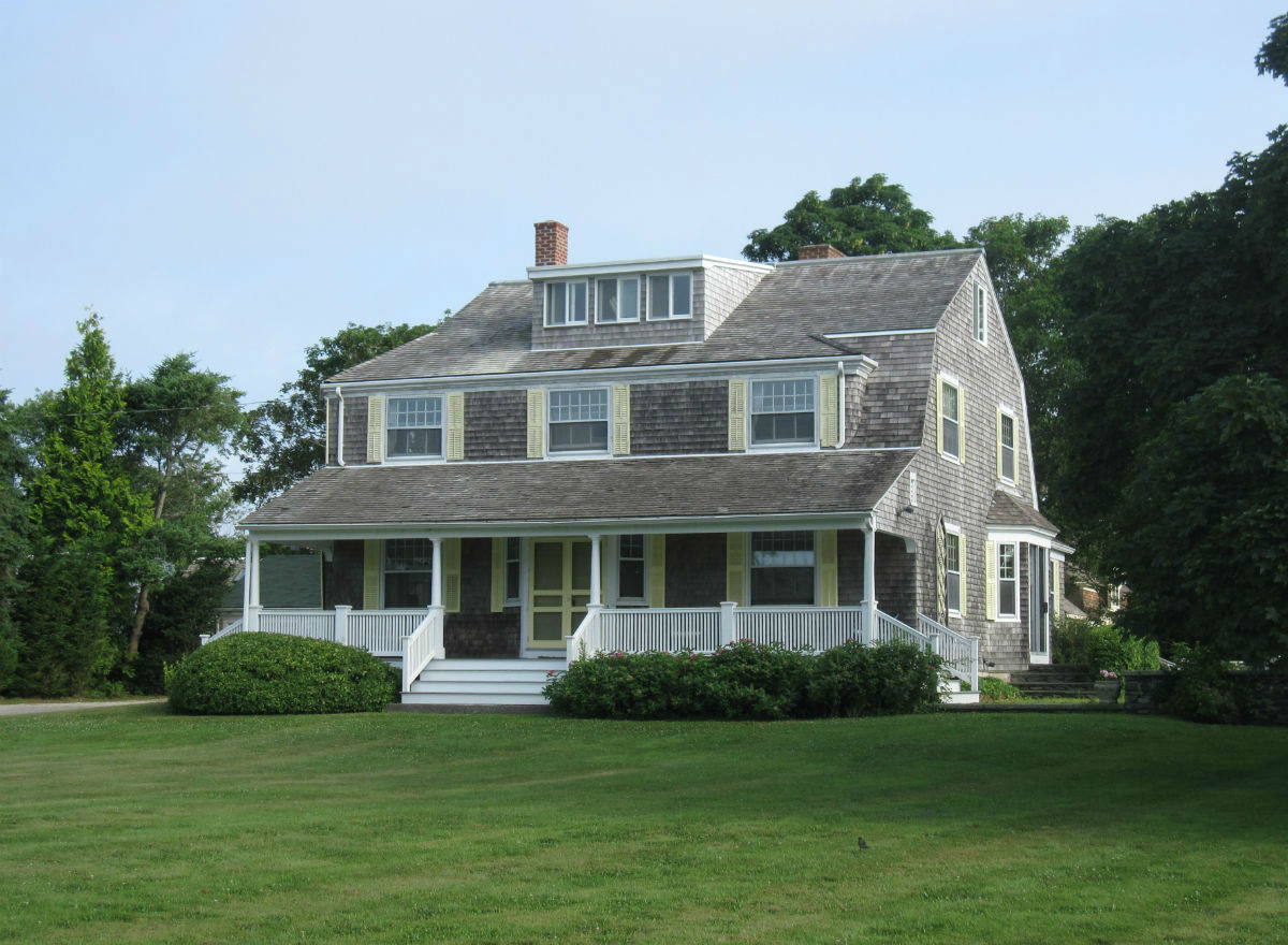 125 Point Road, Little Compton, RI Lila Delman