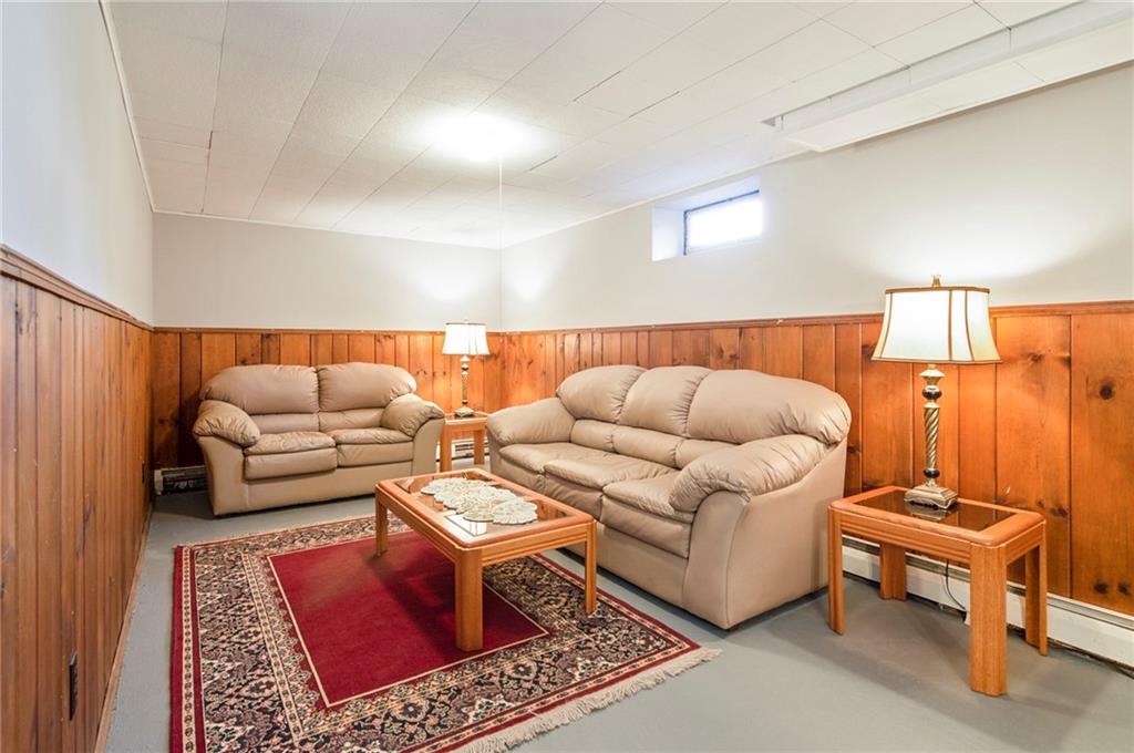 8 Copper Kettle Lane, Barrington, RI 02806 MLS 1274517 Lila Delman