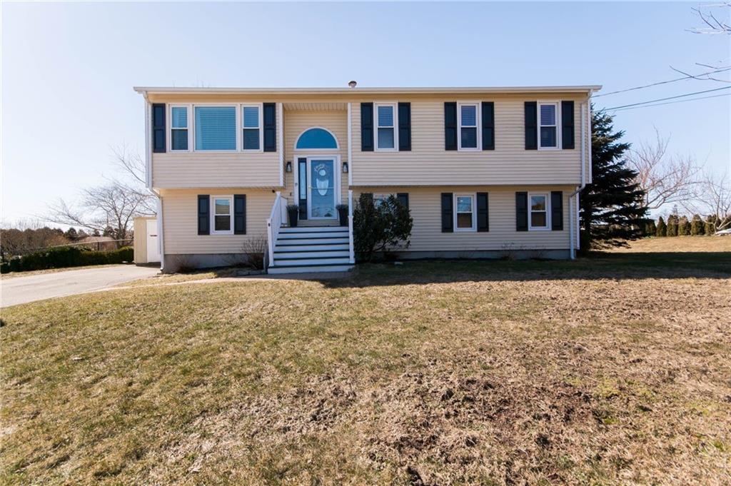 19 Hicks Lane, Portsmouth, RI 02871 MLS 1276561 Lila Delman