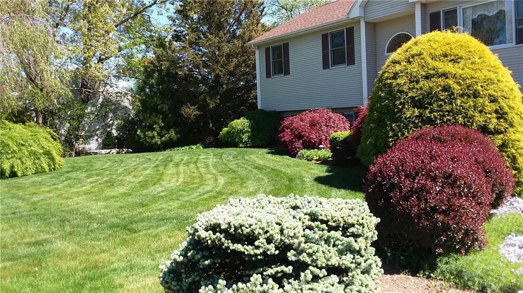 6 Hunters Crossing Drive, Coventry, RI 02816 MLS 1277194 Lila Delman