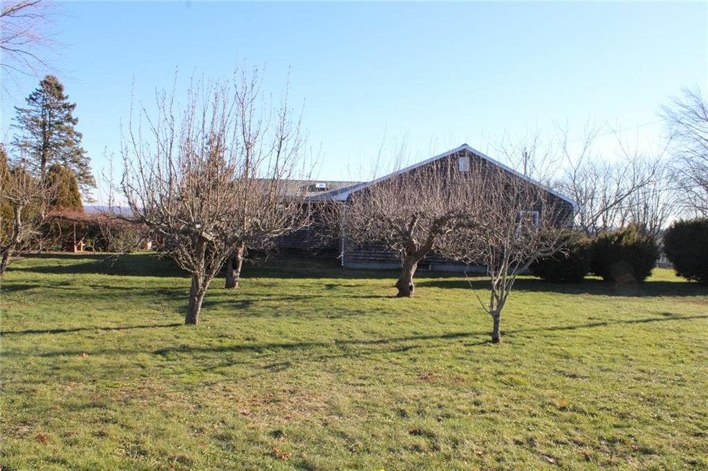 16 Pleasant View Avenue, Portsmouth, RI 02871 MLS 1278059 Lila Delman