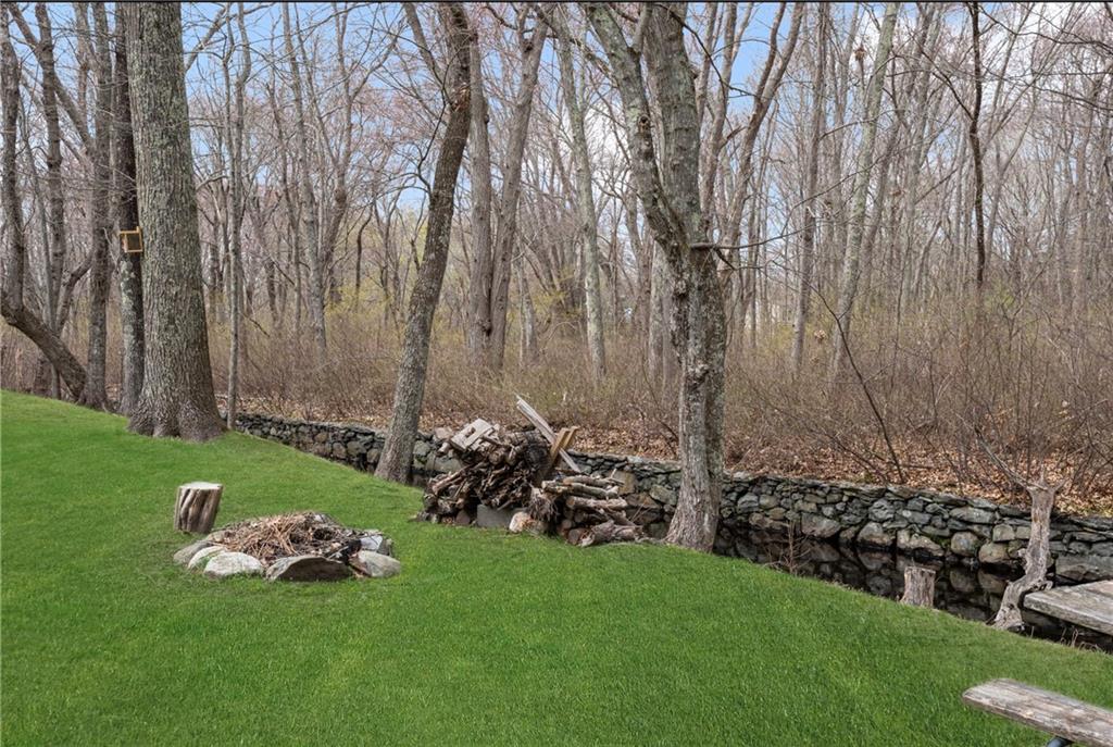 96 Daniel Drive, North Kingstown, RI 02852 MLS 1280189 Lila Delman