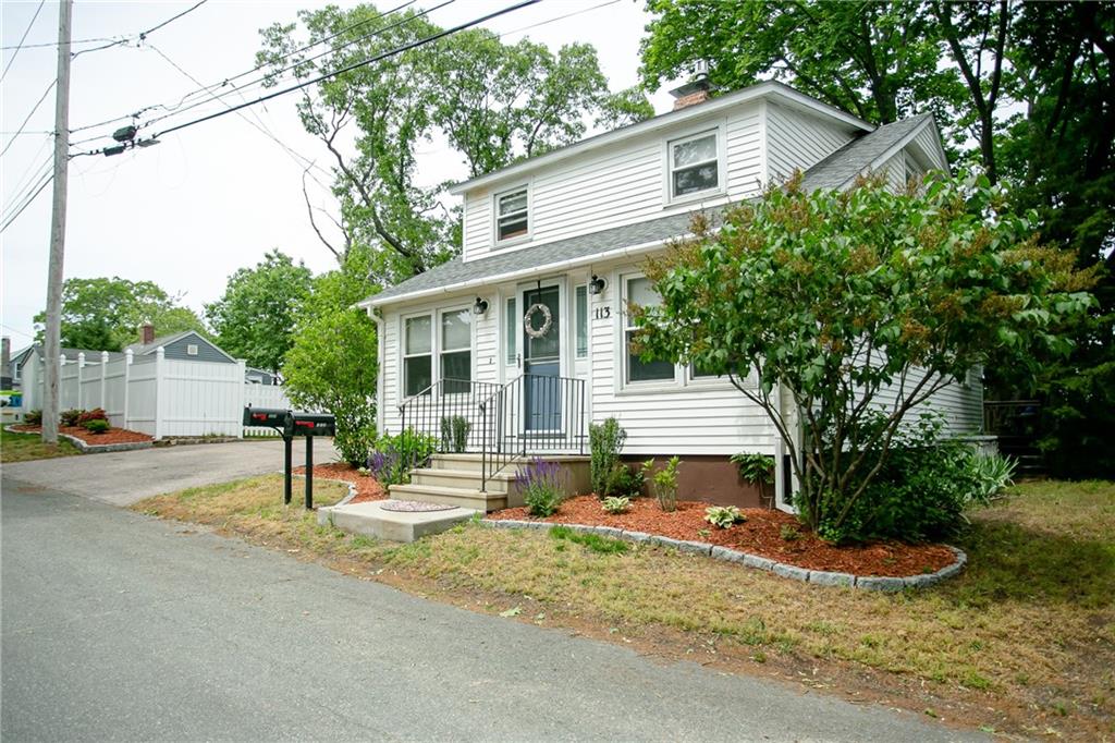 113 Arnolds Neck Drive, Warwick, RI 02886 MLS 1284501 Lila Delman