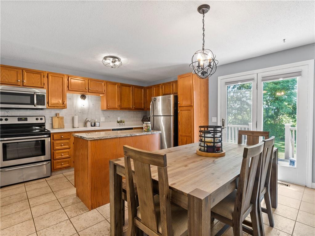 47 Avenue, Unit83, Johnston, RI 02919 MLS 1285543 Lila Delman