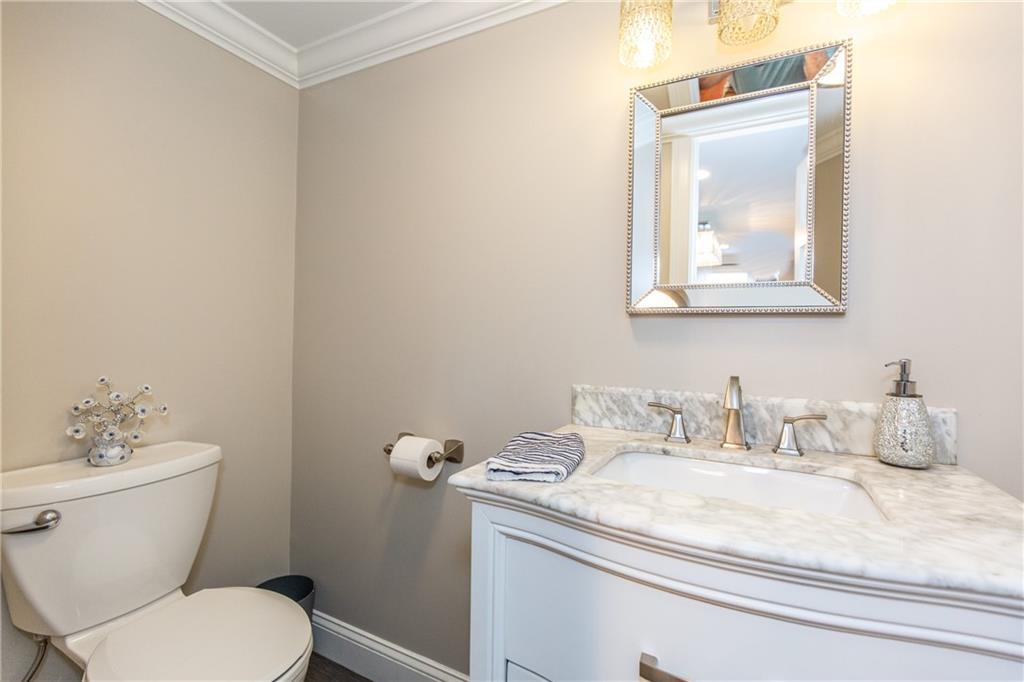 33 Gaspee Point Drive, Warwick, RI 02888 MLS 1285697 Lila Delman