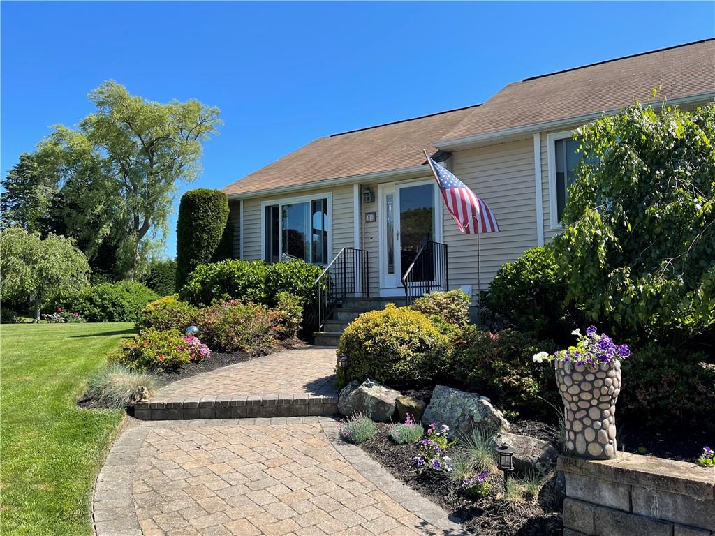 48 Palm Beach Avenue, Narragansett, RI 02882 MLS 1285735 Lila Delman
