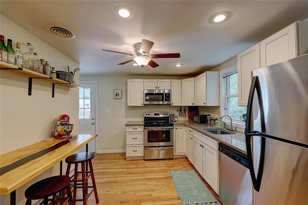 50 Admiral Kalbfus Road, Newport, RI 02840 MLS 1285776 Lila Delman