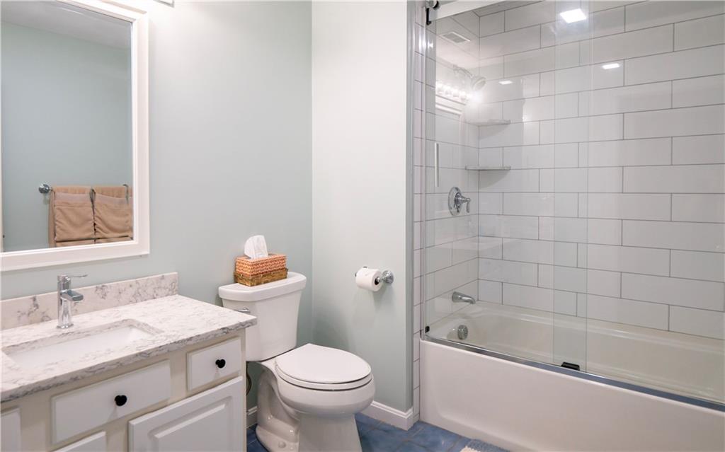 241 Compton View Drive, Middletown, RI 02842 MLS 1286456 Lila Delman