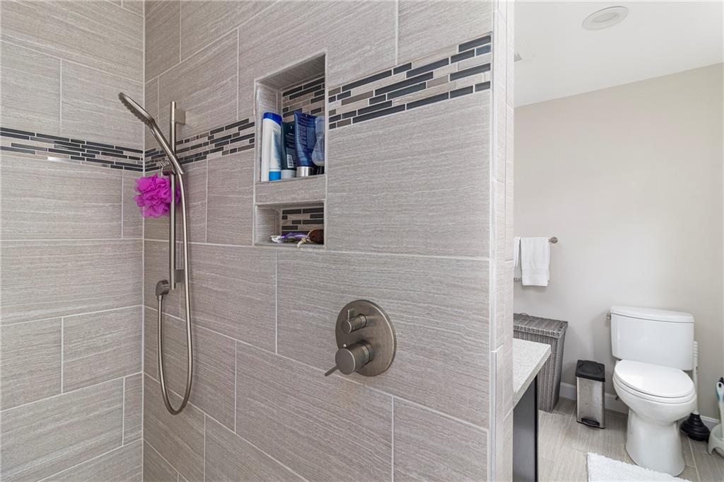 35 Leicester Way, Pawtucket, RI 02860 MLS 1286260 Lila Delman