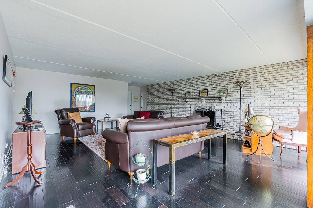 650 Greenwich Avenue, Unit2406, West Warwick, RI 02893 MLS 1288070