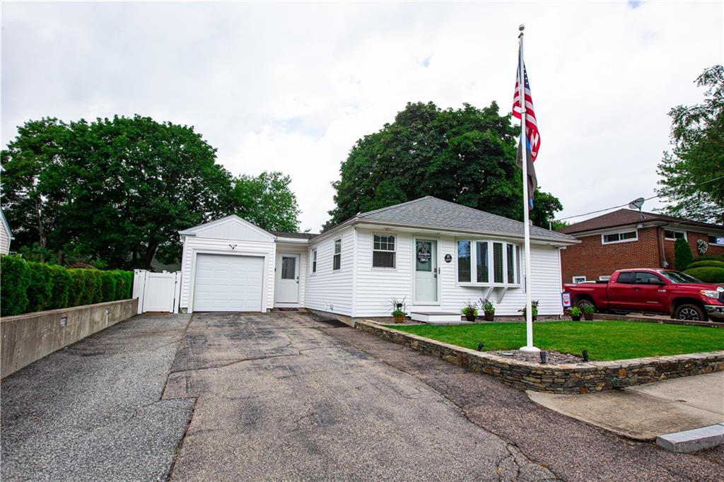 19 Intervale Road, West Warwick, RI 02893 MLS 1288279 Lila Delman