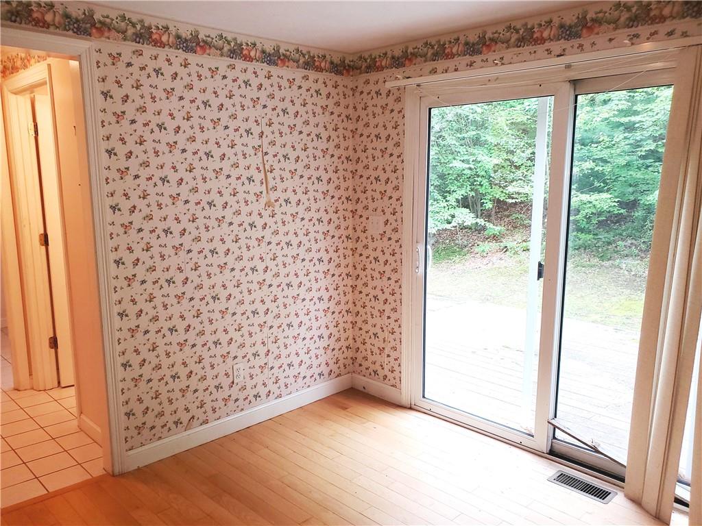 39 Timberland Drive, Lincoln, RI 02865 MLS 1288344 Lila Delman