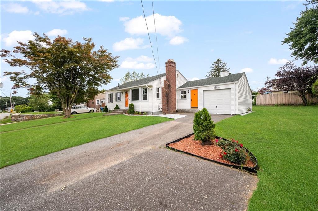 305 Garden City Drive, Cranston, RI 02920 MLS 1289775 Lila Delman