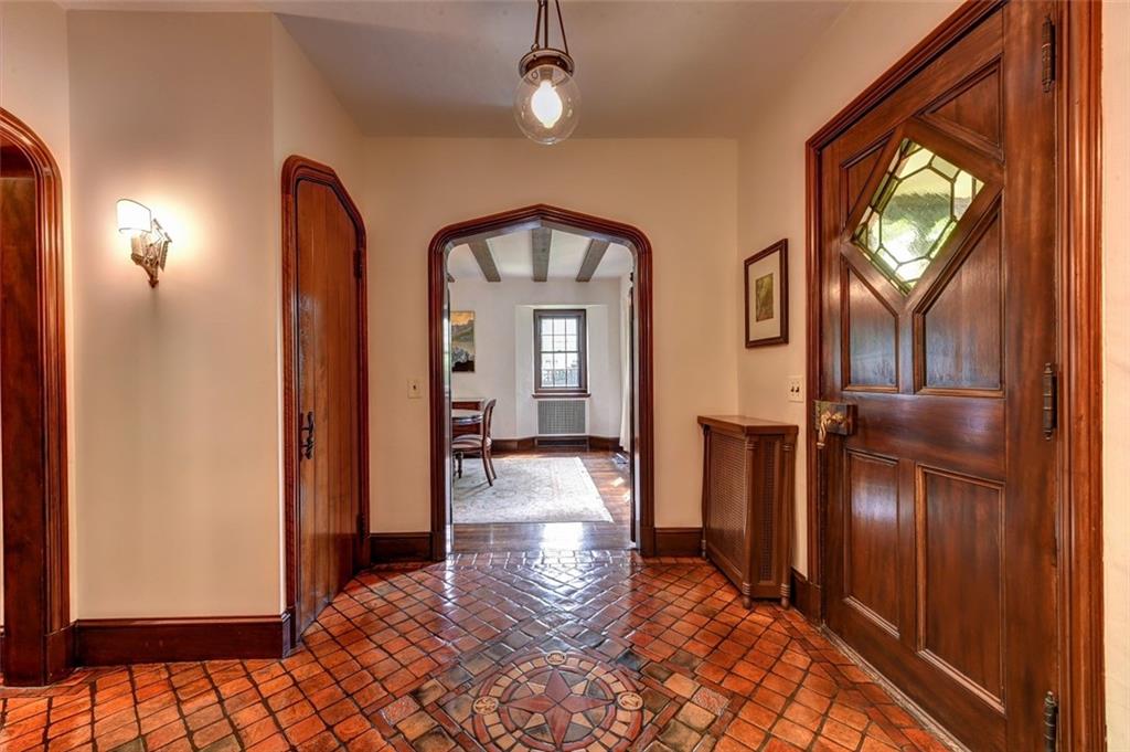 50 Intervale Road, Providence, RI 02906 MLS 1289885 Lila Delman