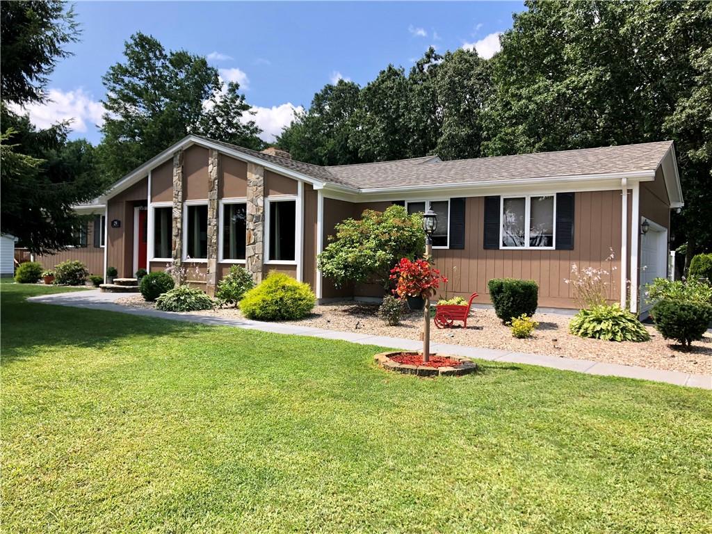 29 Beechnut Drive, Johnston, RI 02919 MLS 1290016 Lila Delman