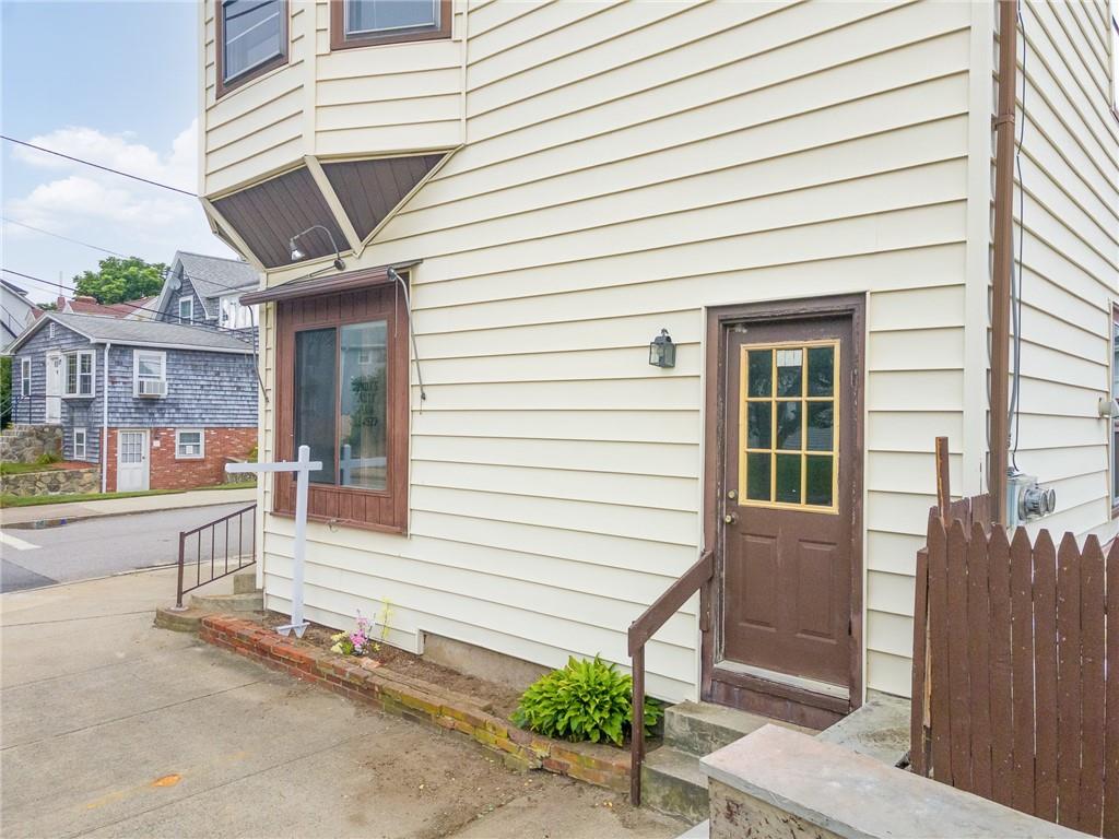 547 Power Road, Pawtucket, RI 02860 MLS 1290132 Lila Delman