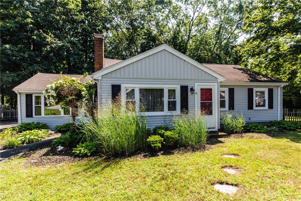 15 Vineland Drive, Barrington, RI 02806 MLS 1290257 Lila Delman