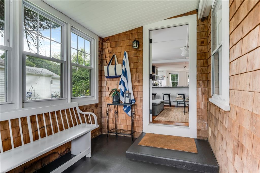 61 Maplehurst Drive, Narragansett, RI 02882 MLS 1290492 Lila Delman